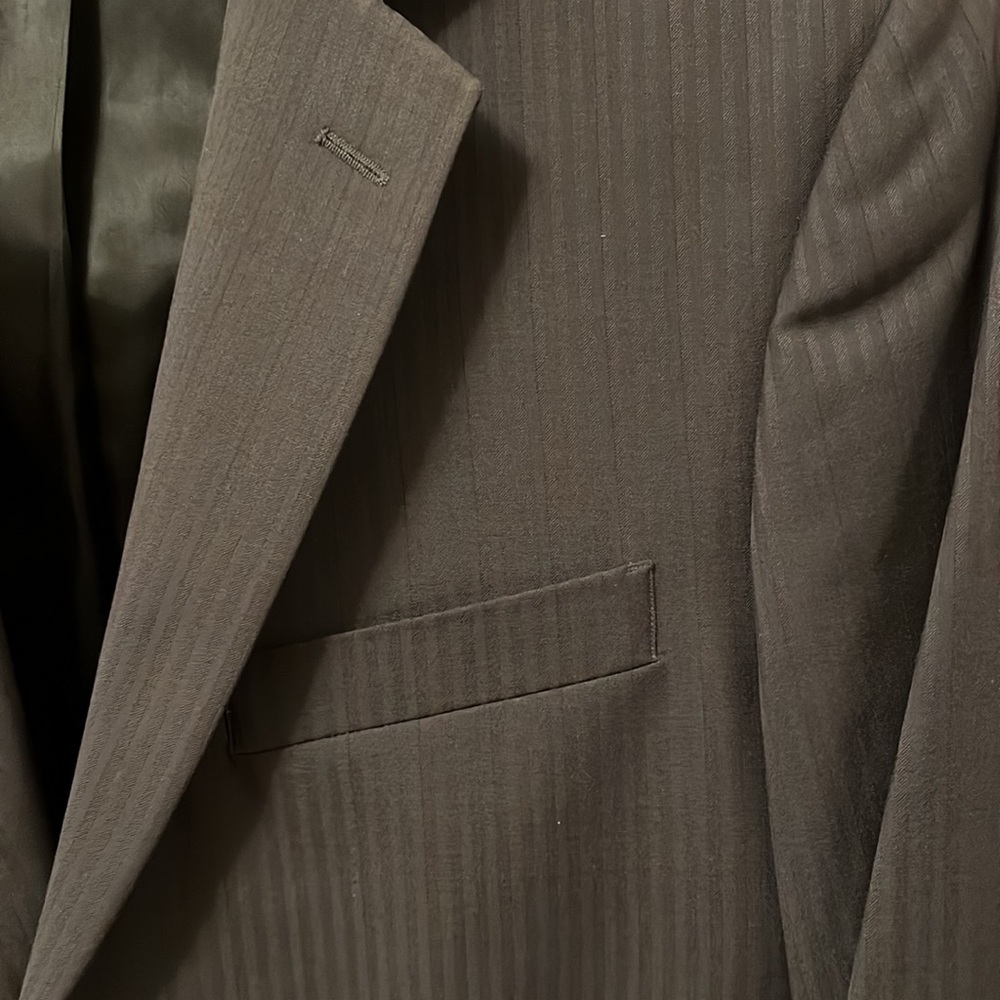 Dark gray suit coat - Picture 2 of 7